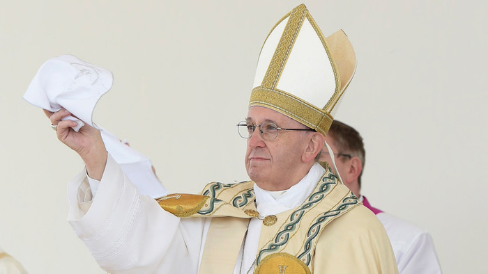 Papst Franziskus spricht Seherkinder von Fatima heilig