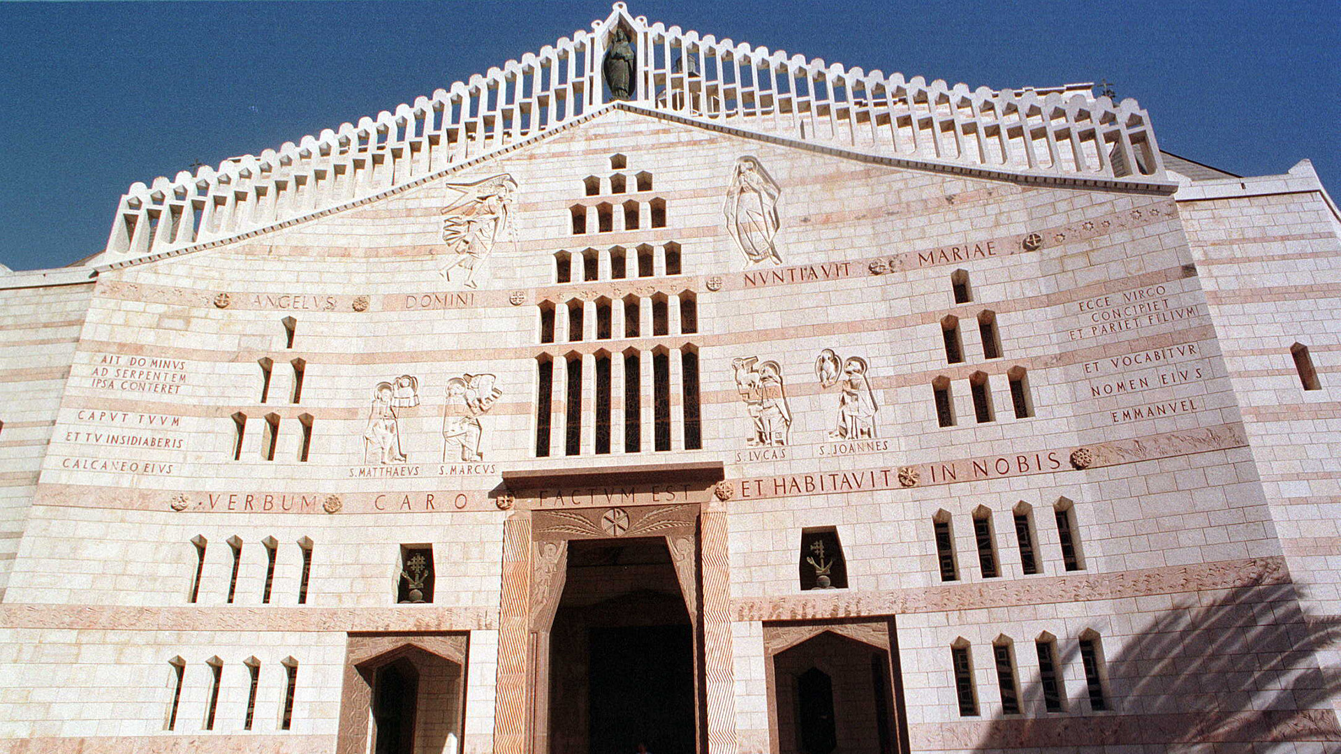 Fassade der Verkündigungskirche in Nazareth
