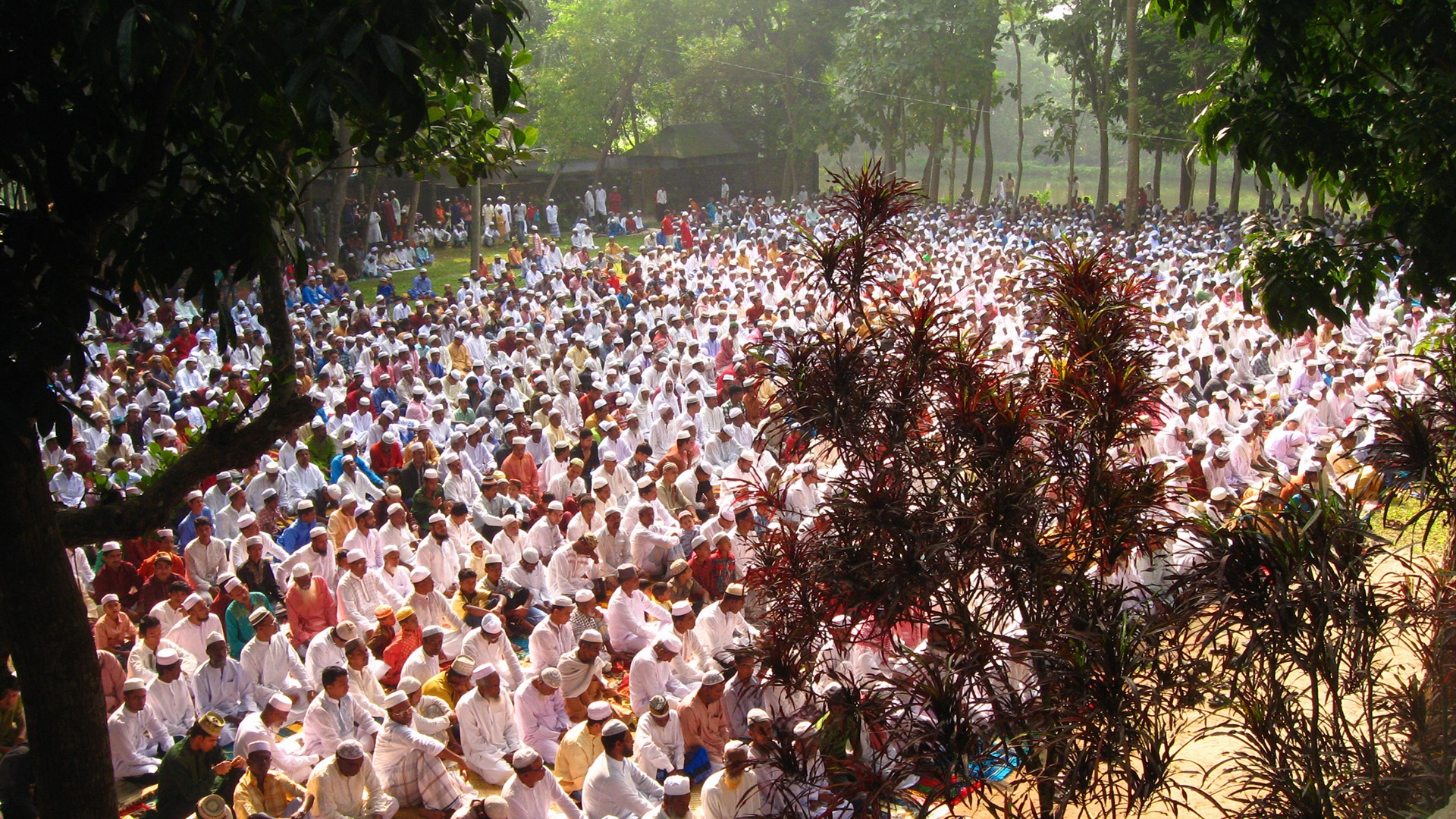 Eidgah-Versammlung in Barashalghar in Bangladesch