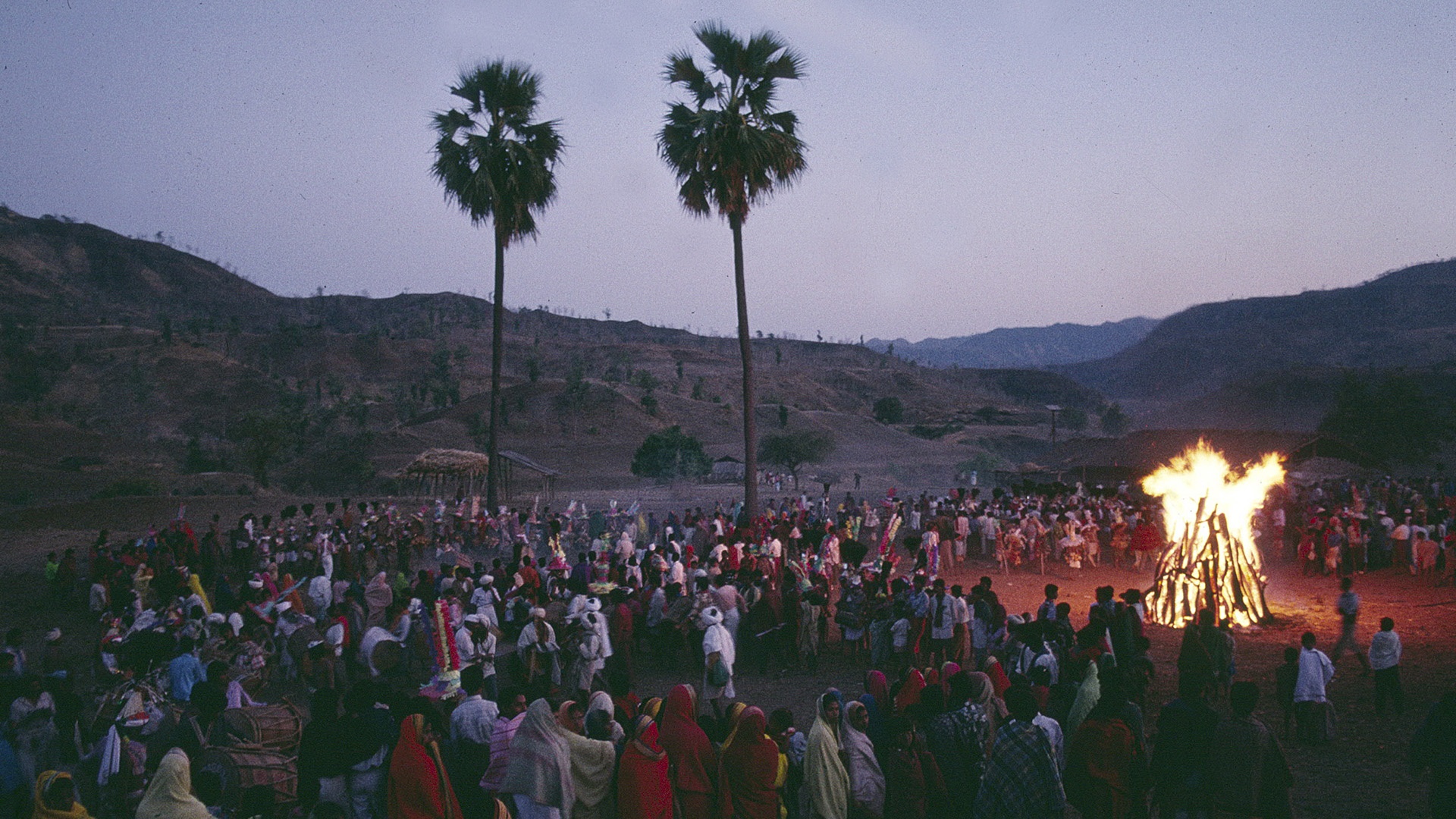 Holi-Tanz der Bhil (Volksstamm) in Maharashtra.
