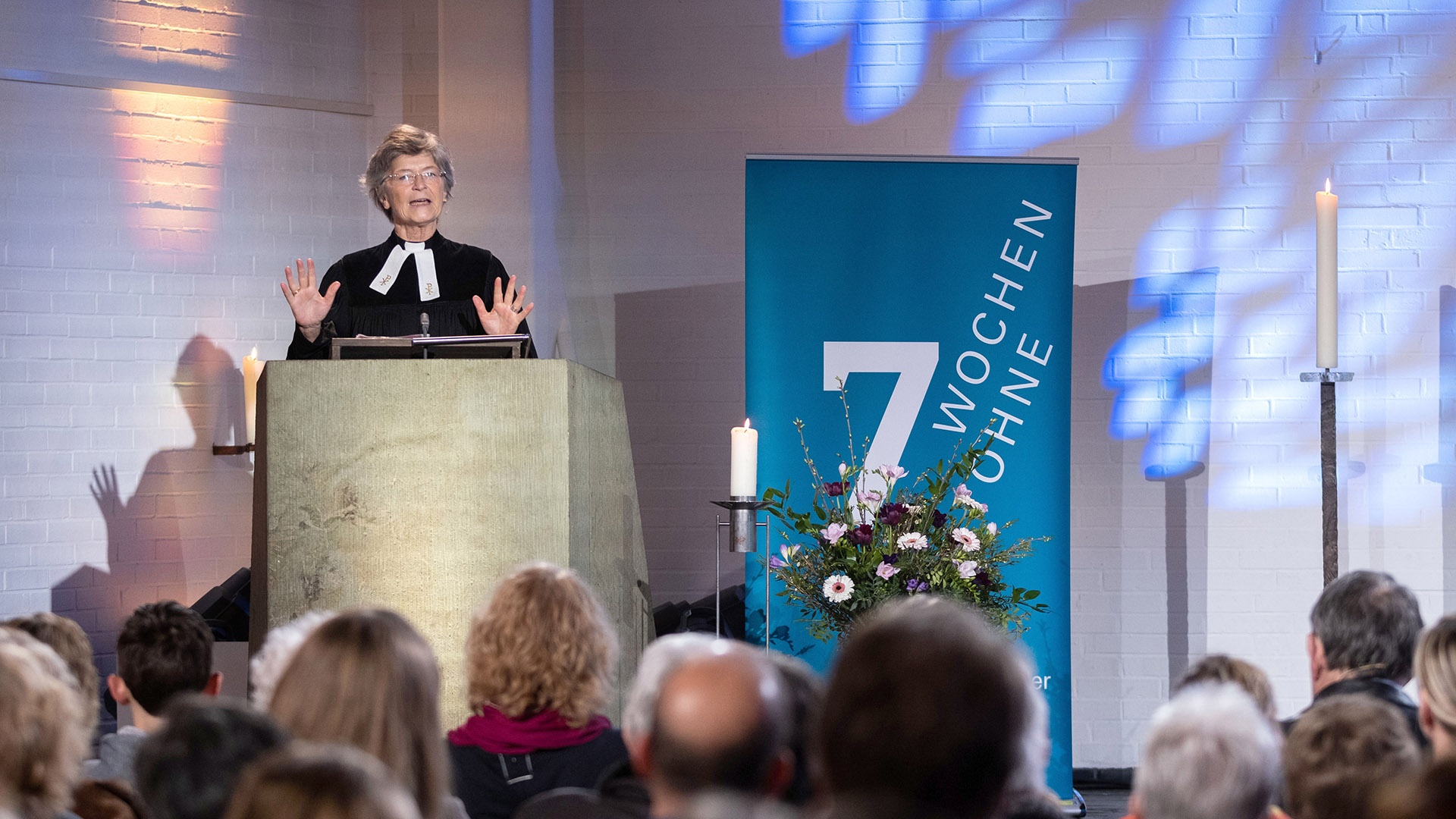 Susanne Breit-Kessler predigt in Marburg