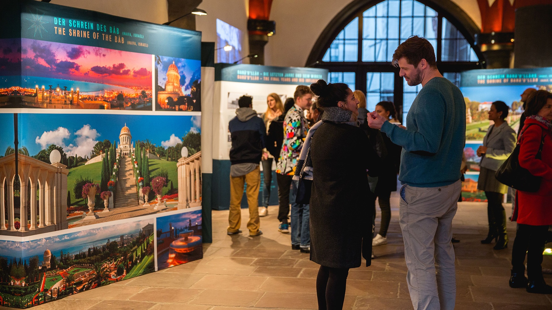 Ausstellung über das Leben des Bab und Bahá'u'lláh in Frankfurt in 2017